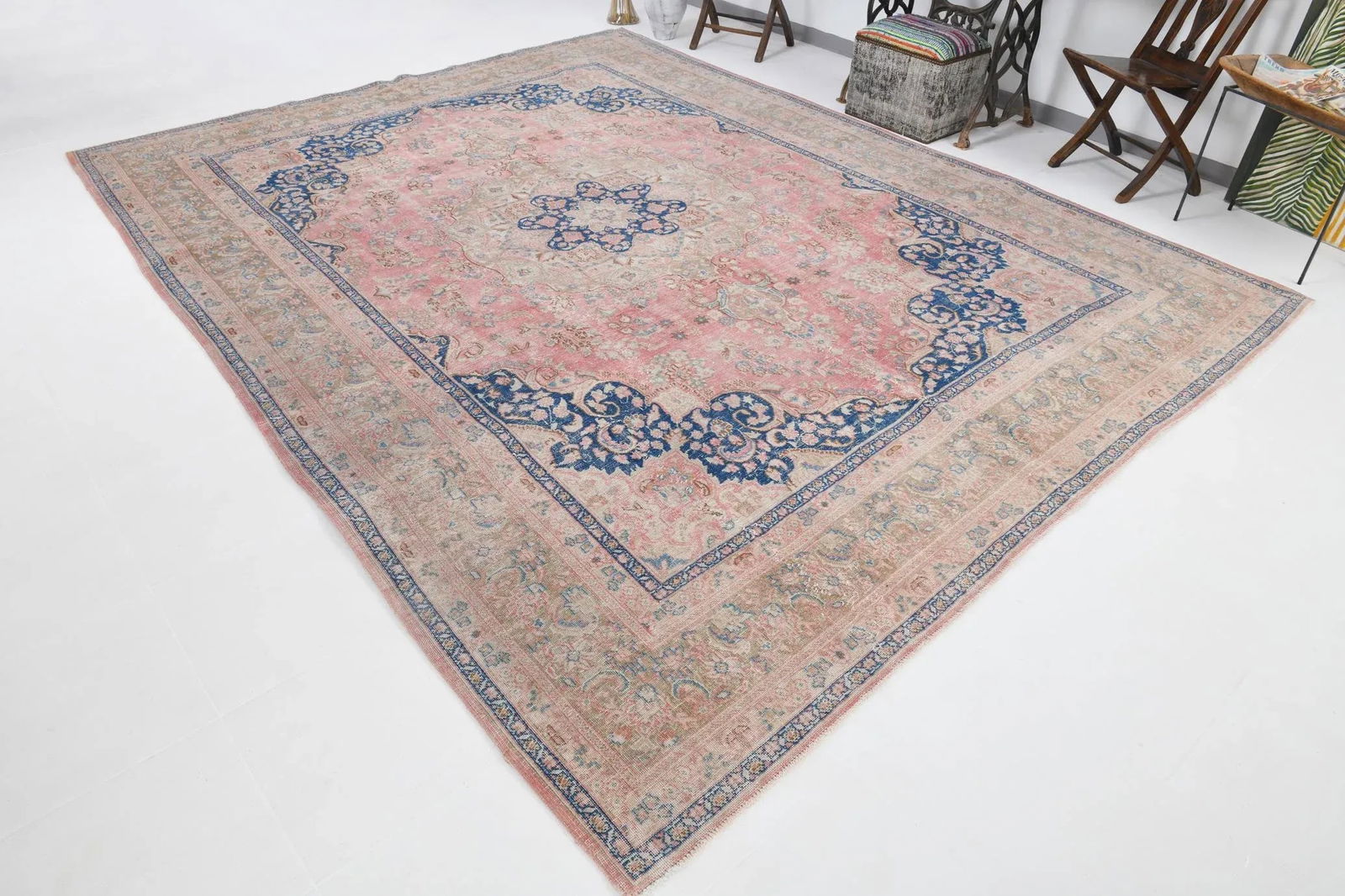 Vintage Pastel Light Pink Floral Design Rug - 6