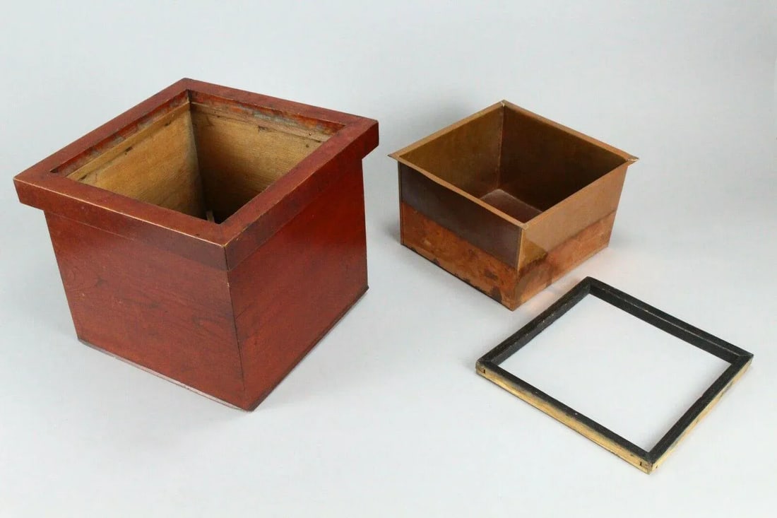 Meiji Period Japanese Hibachi Wood & Copper, Marked - 6