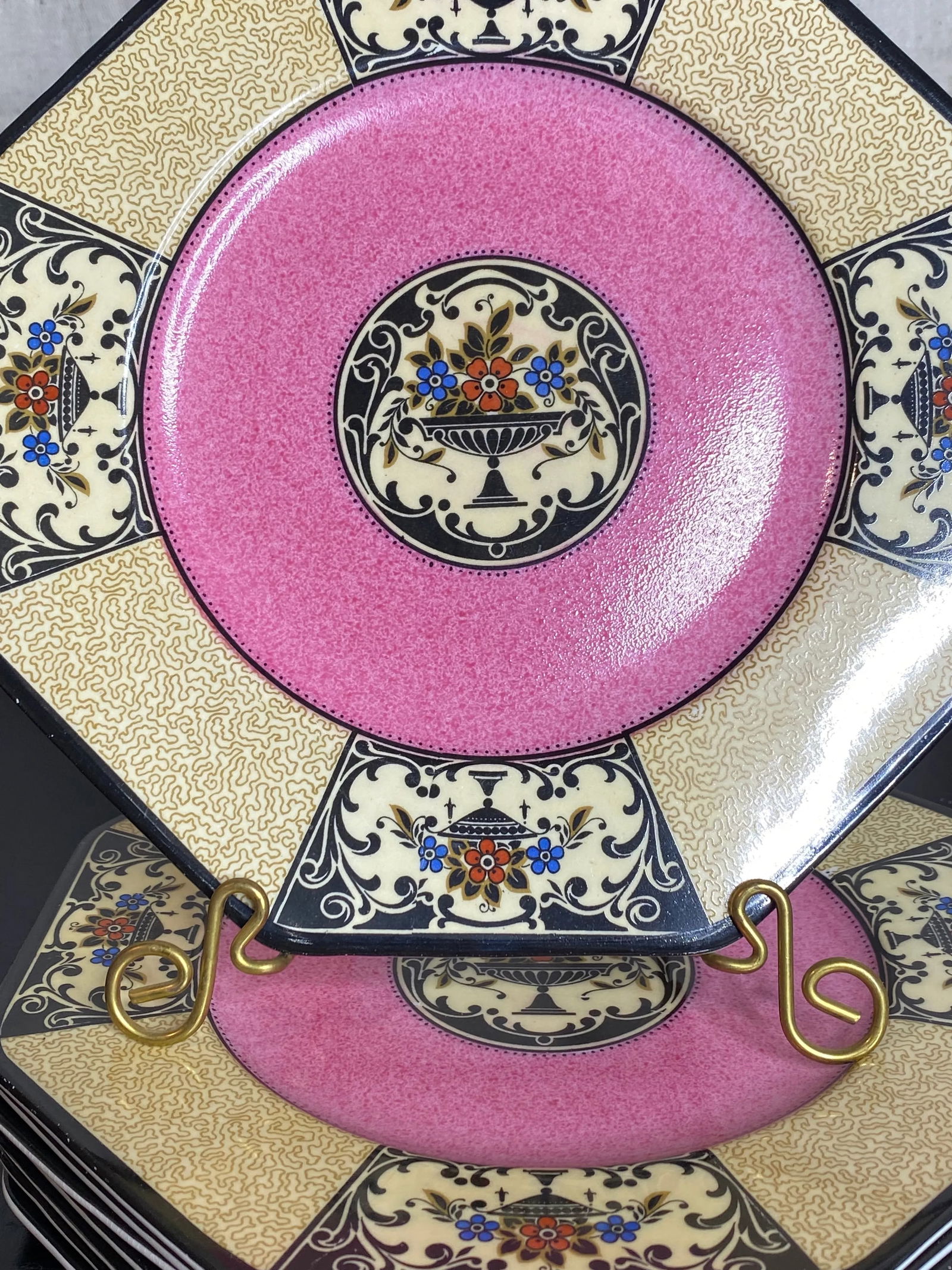 Eight Antique Wedgwood Nanette Plates - 2