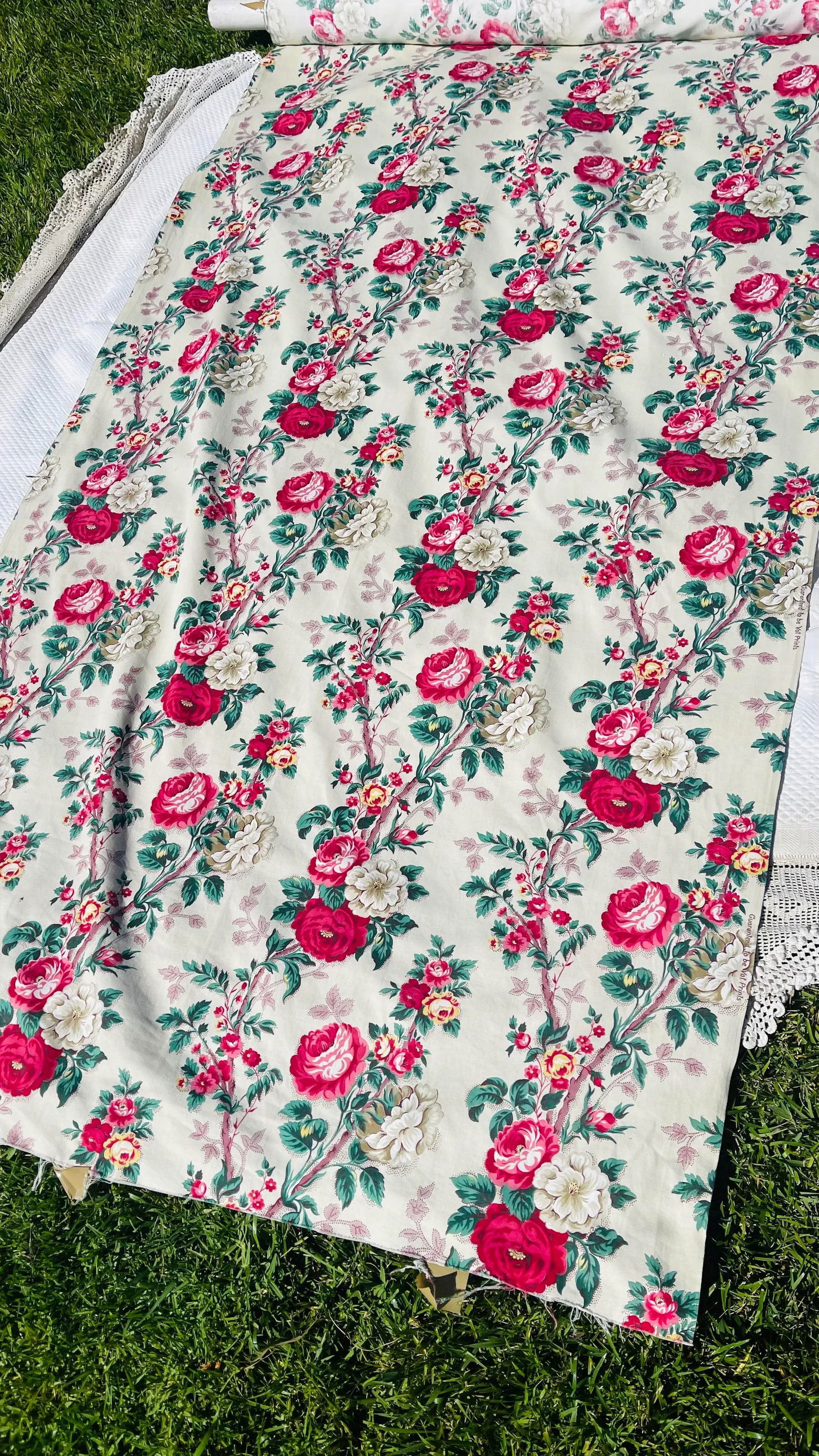 Vintage Fabric With Flower Patterns- 14 Yards - 3