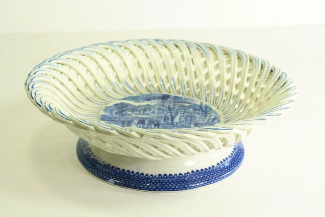 1840-50 Weaved Raised Porcelain Serving Bowl / Basket Stafforshire - 2