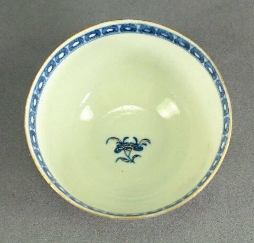 1751-1783 Worcester Tea Cup Egg Shell Porcelain, Blue Crescent Mark, Hand Painted Flowers - 10