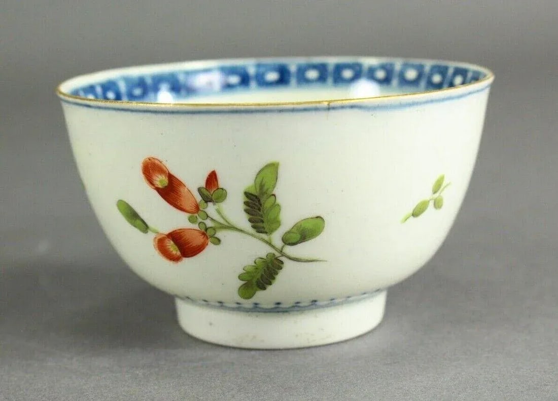 1751-1783 Worcester Tea Cup Egg Shell Porcelain, Blue Crescent Mark, Hand Painted Flowers - 4