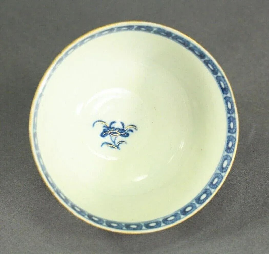 1751-1783 Worcester Tea Cup Egg Shell Porcelain, Blue Crescent Mark, Hand Painted Flowers - 8