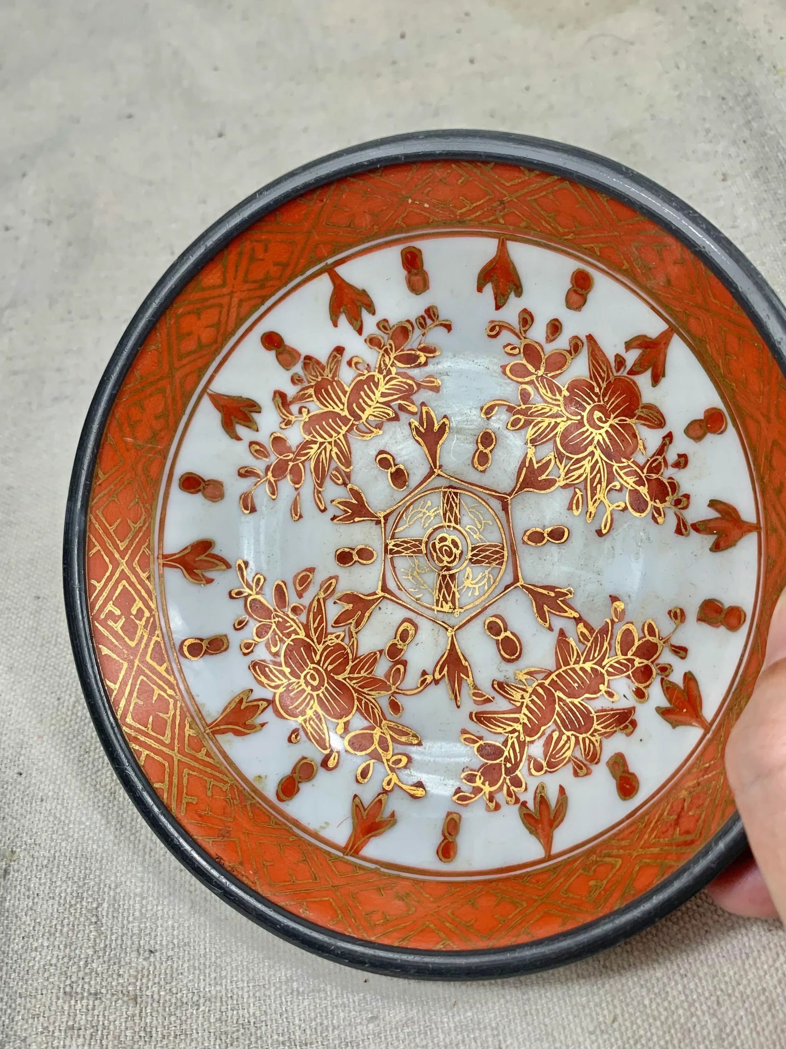 Vintage Imari Style Pewter Backed Catchall - 4