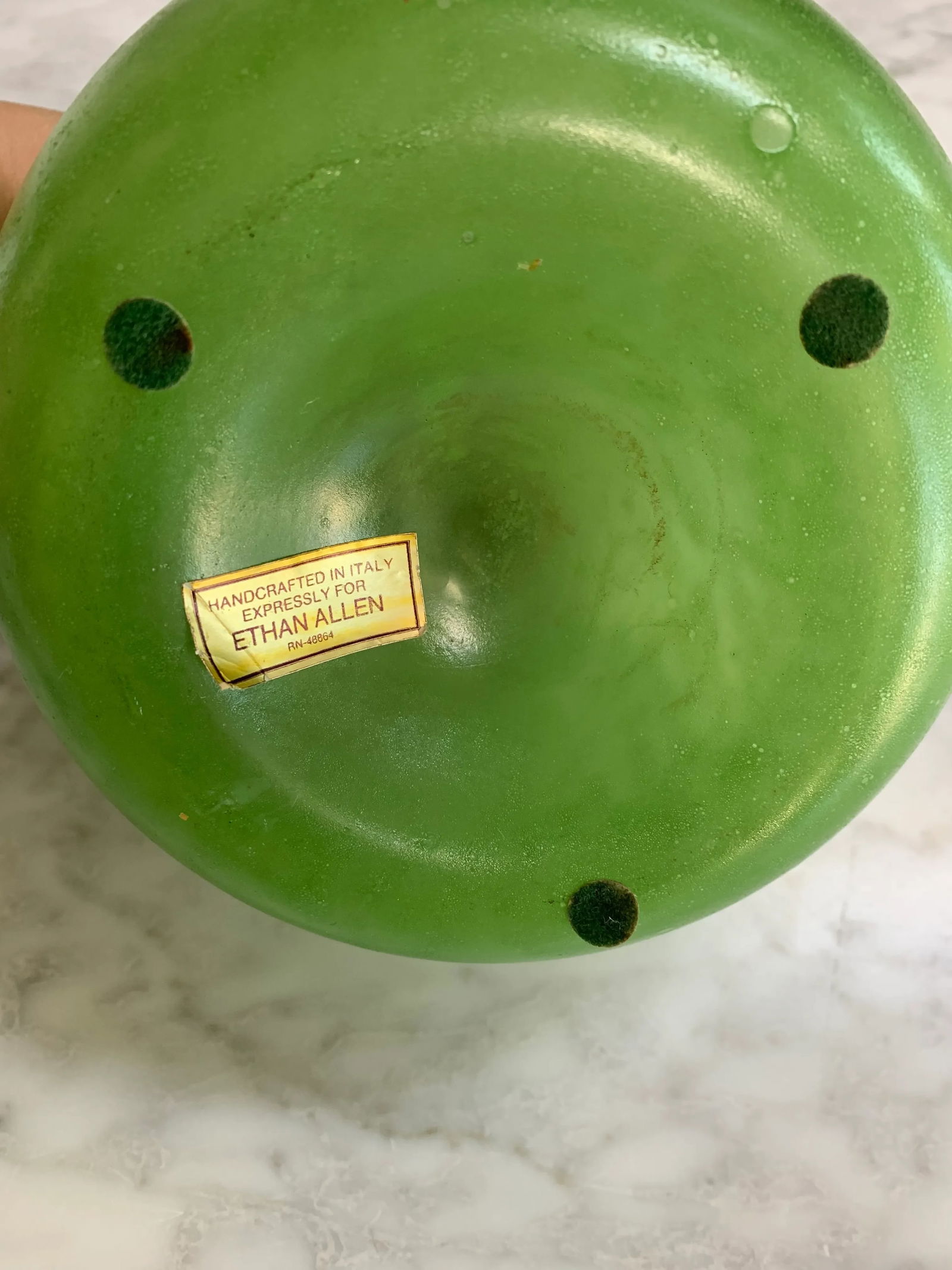 1970s Glass Apple by Ethan Allen Made in Italy - 6