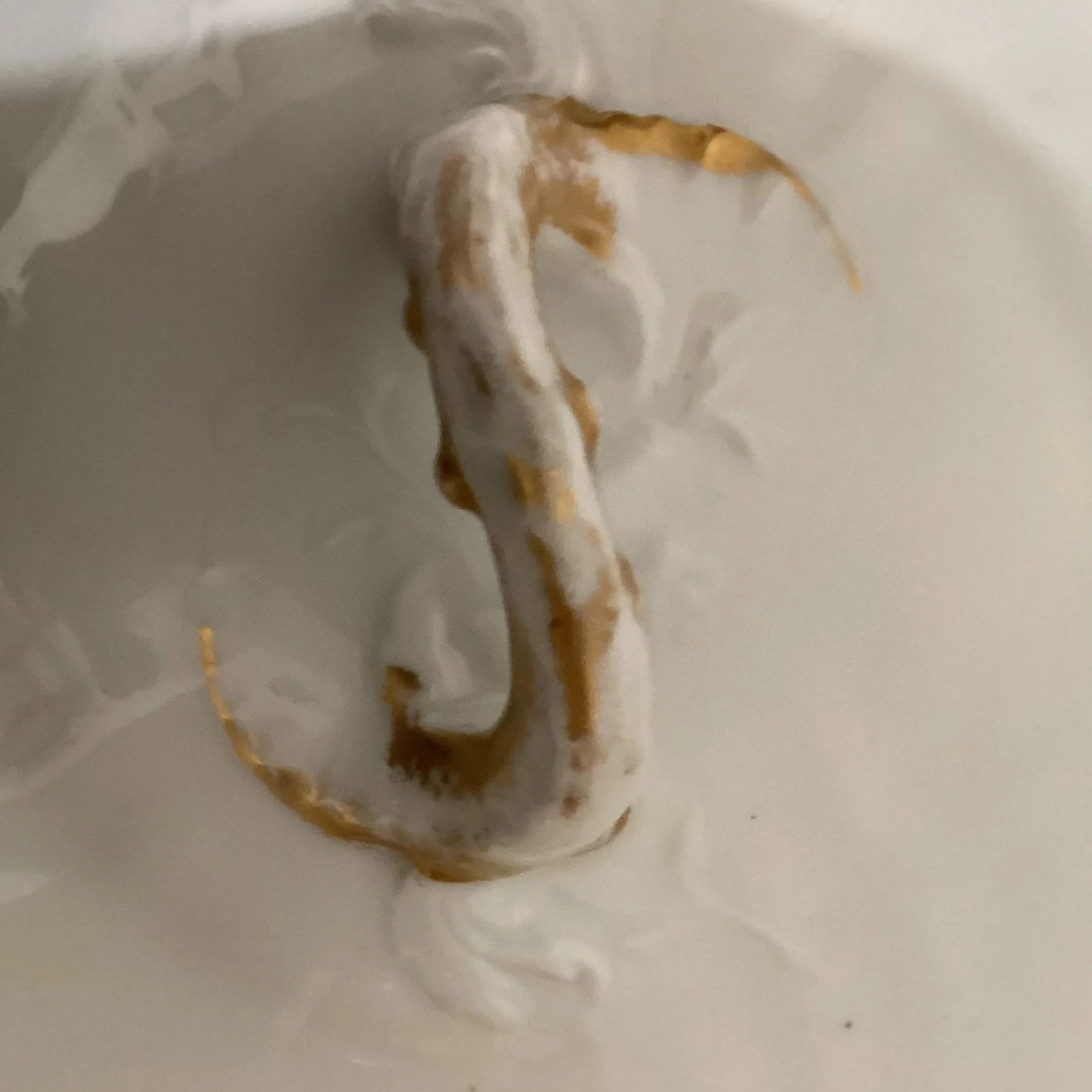 Antique Htf Theodore Haviland Limoges France Covered Serving Dish with Gold Accents - 10