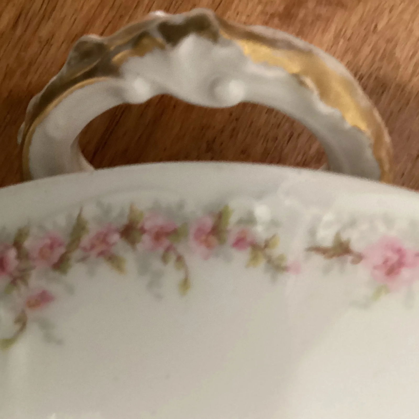 Antique Htf Theodore Haviland Limoges France Covered Serving Dish with Gold Accents - 8