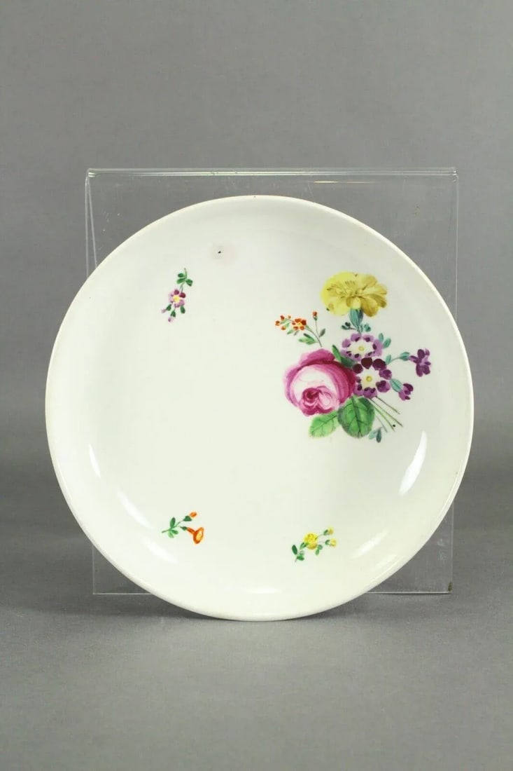 18th Century Royal Vienna Porcelain Deep Plate / Shallow Bowl With Handpainted Flowers - 2