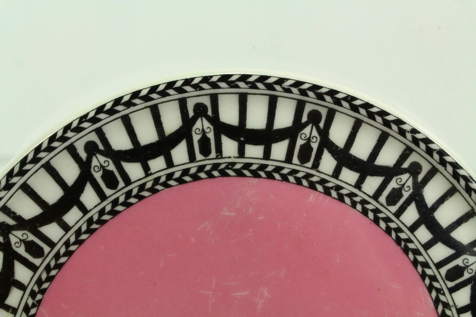 Dated 1918 Royal Worcester Trivet, Teapot Holder on Bun Feet Pink & Black Rare - 3