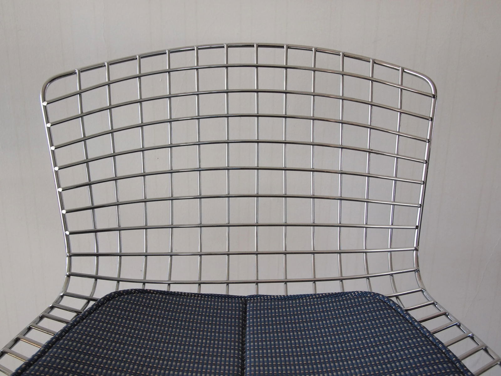 Late 20th Century Knoll Harry Bertoia Barstools in Chrome with Fabric Seat Pads - a Pair - 5