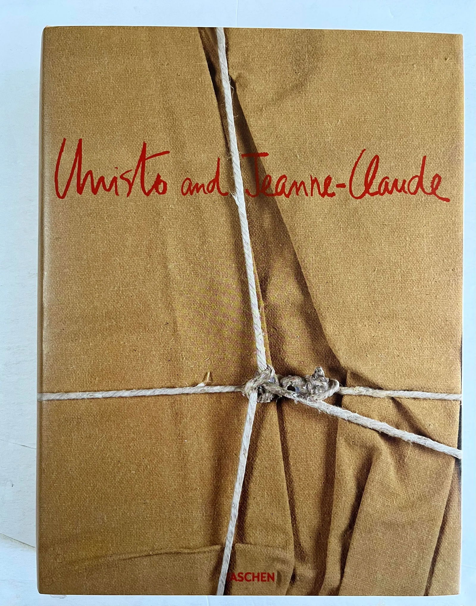 Christo and Jeanne-Claude, Taschen, 2019 - 6