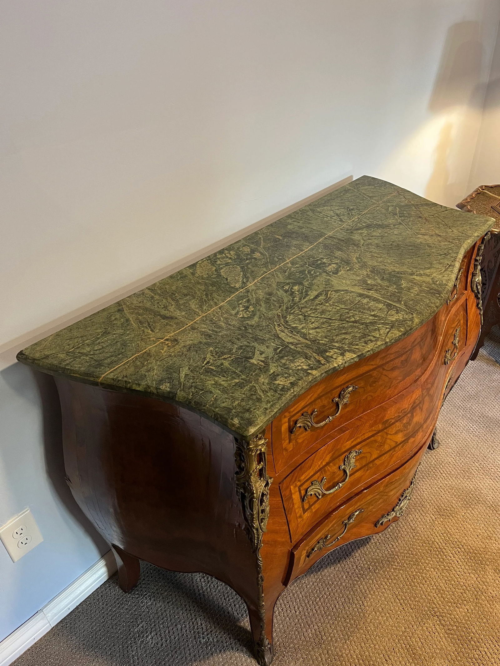 Early 20th Century Louis XV Style Inlaid Mahogany Commode - 4