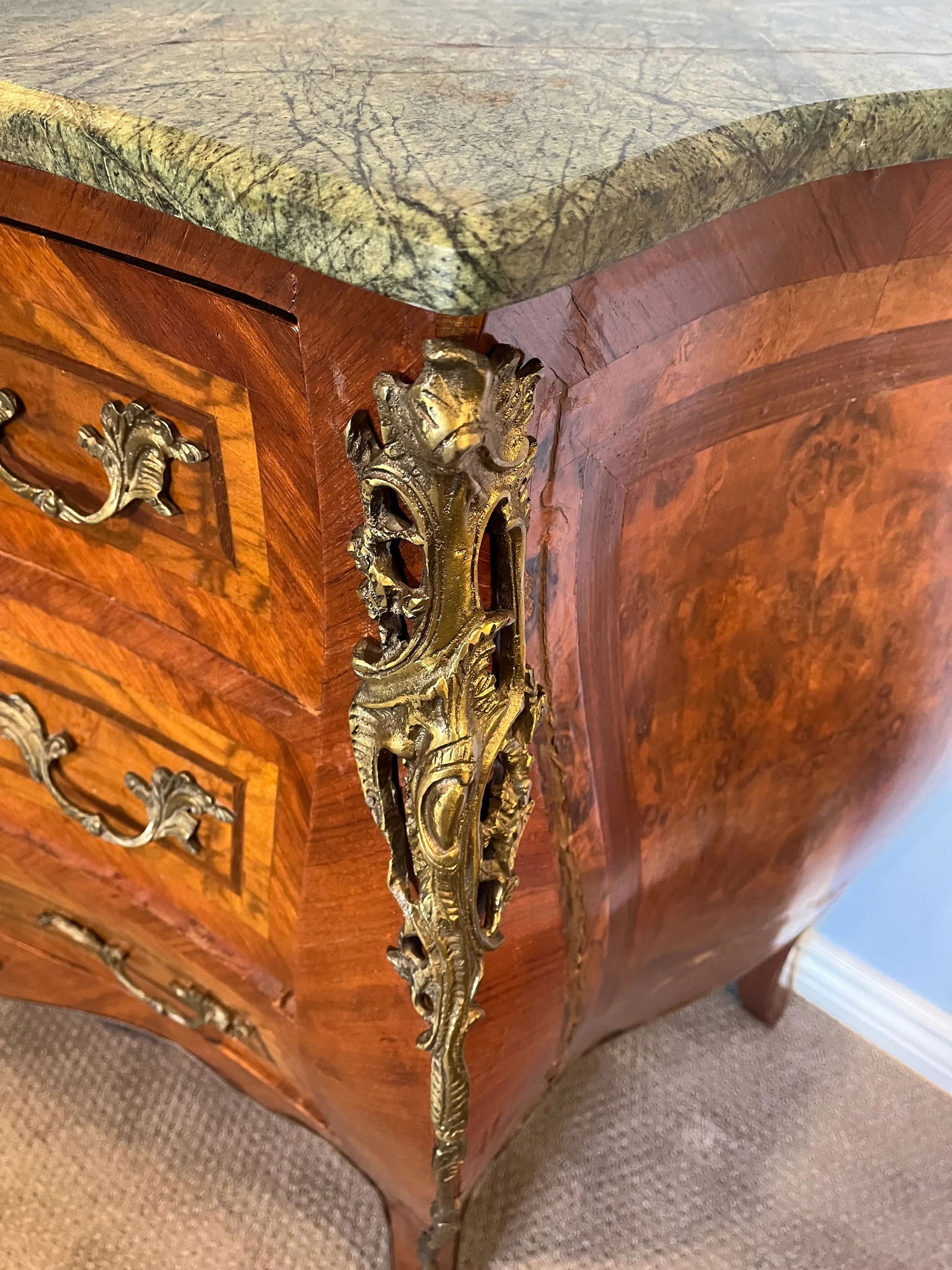 Early 20th Century Louis XV Style Inlaid Mahogany Commode - 8