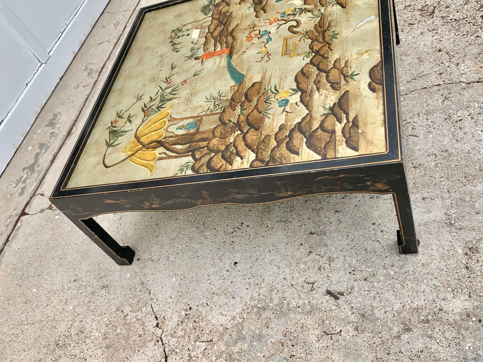 Vintage Chinoiserie Coffee Table by Katherine Henick - 3