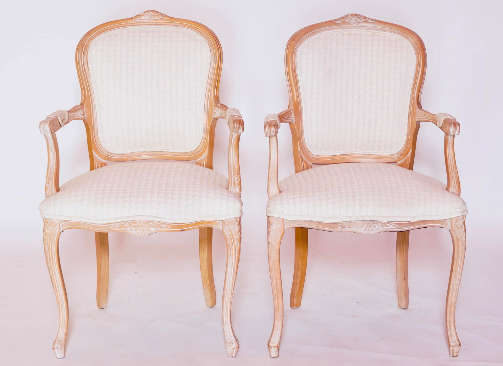 Mid 20th Century Antique Louis XV Style Giltwood Carved Open Armchairs - Set of 2 - 2