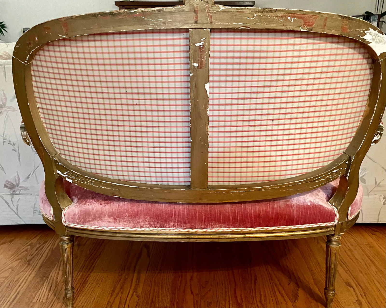 Late 19th Century French Giltwood Settee - 4