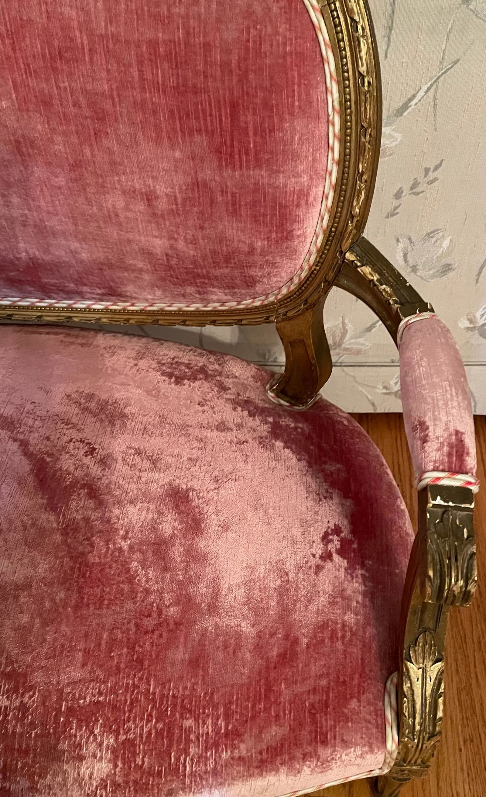 Late 19th Century French Giltwood Settee - 8