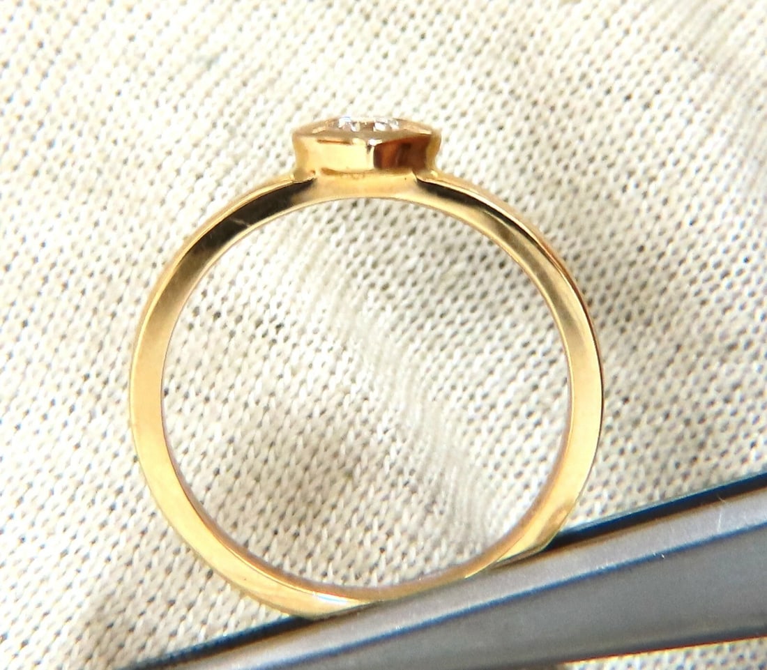 .12ct Natural Round Diamond Heart solitaire Petite Ring 14kt - 3
