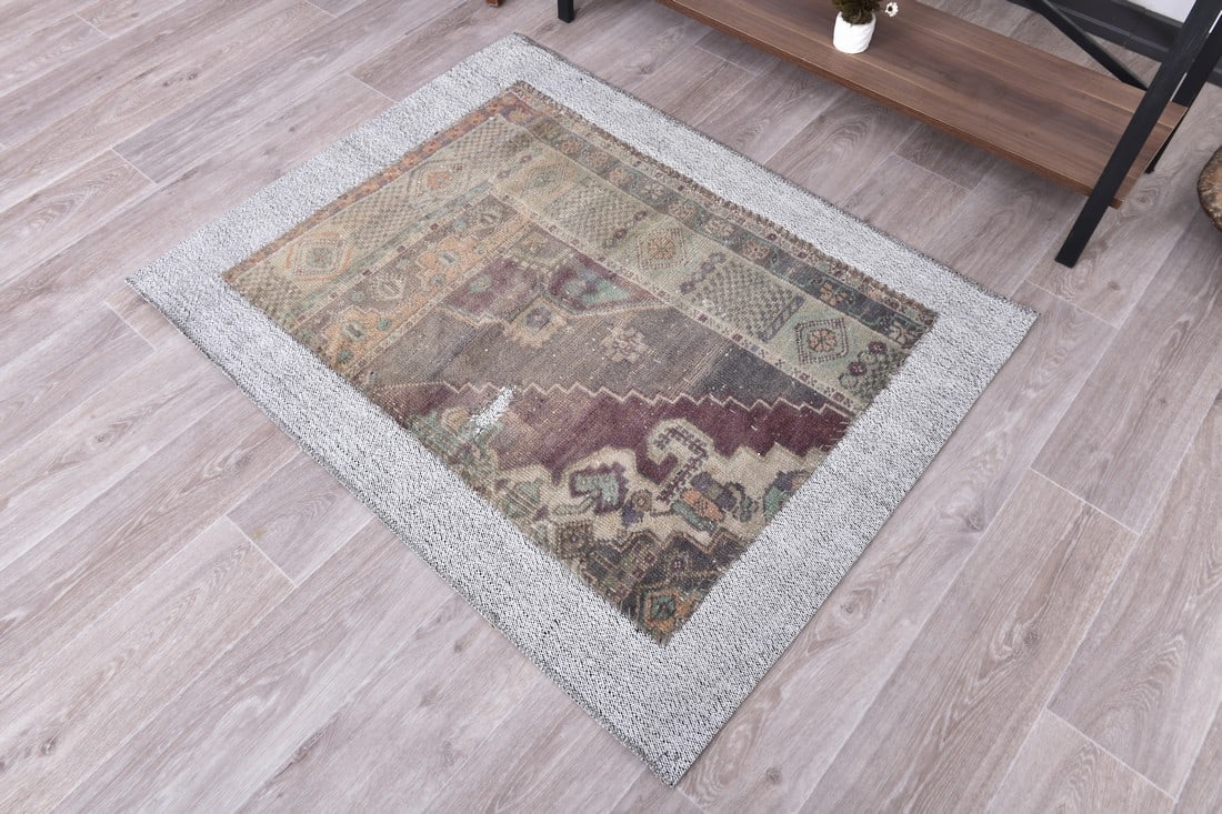 3'1'' x 3'11'' Turkish Flatweave Kilim Rug - 240389 - 4