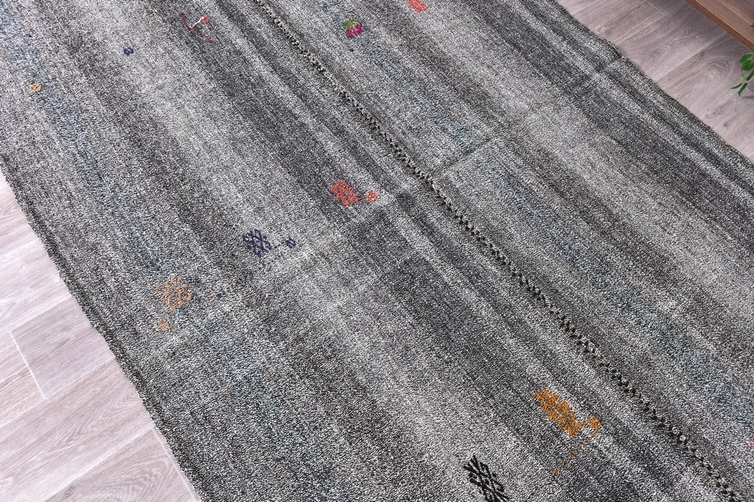 5'2'' x 8'1'' Turkish Flatweave Kilim Rug - 240591 - 4