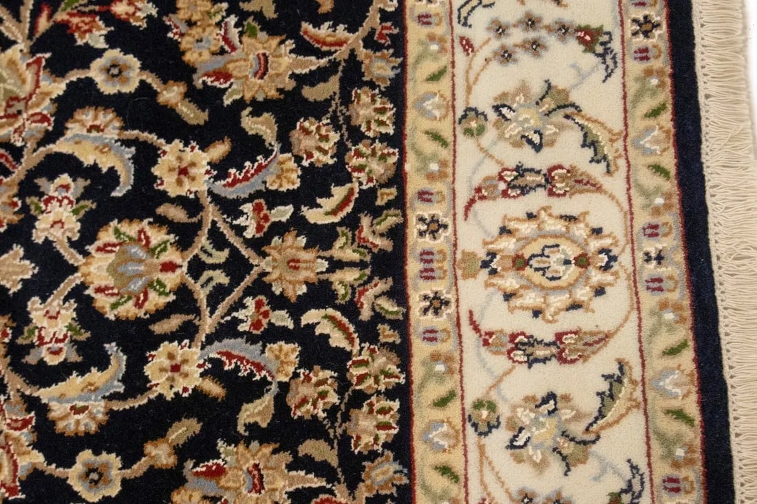 Dark Navy Floral 4X6 Indo-Nain Oriental Rug - 11