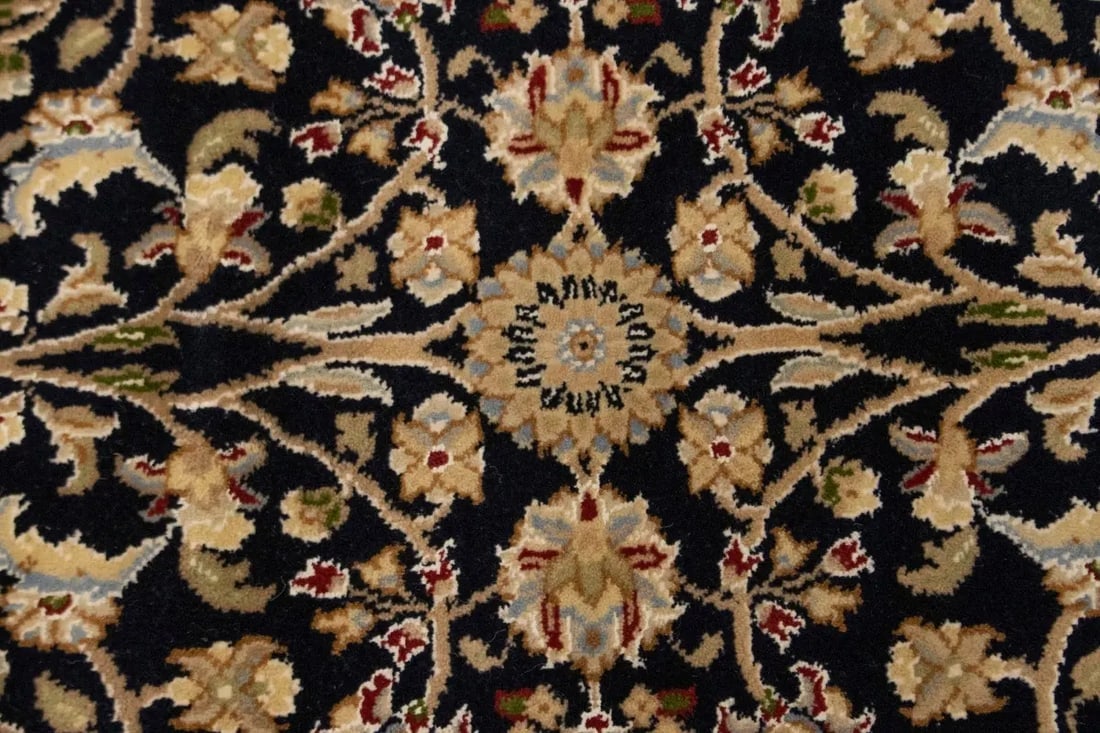Dark Navy Floral 4X6 Indo-Nain Oriental Rug - 9