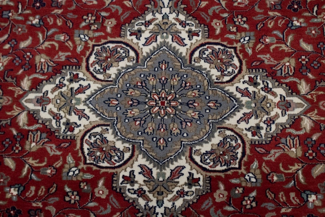 Red Floral Classic 8X11 Indo-Kashan Oriental Rug - 7