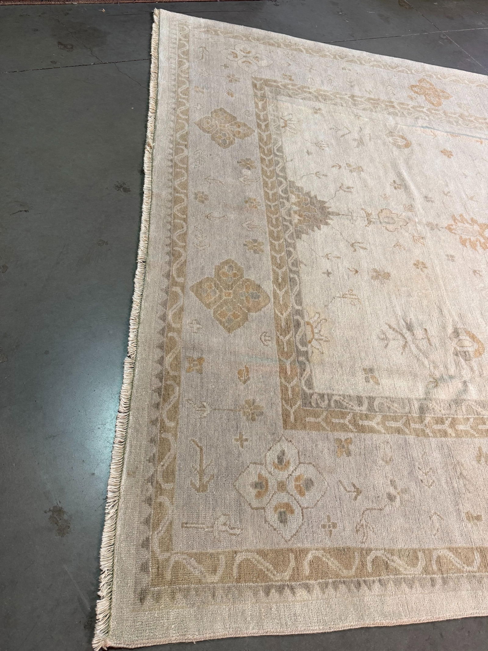 Exquisite Oushak Rug 8.7x11.2 - 12