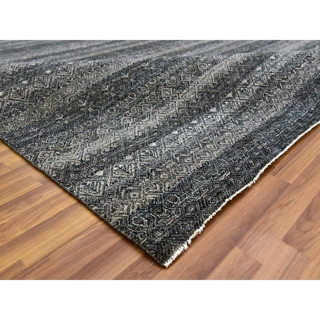Gray, 100% Plush Wool, Hand Knotted, Kohinoor Herat Design Square Rug - 6