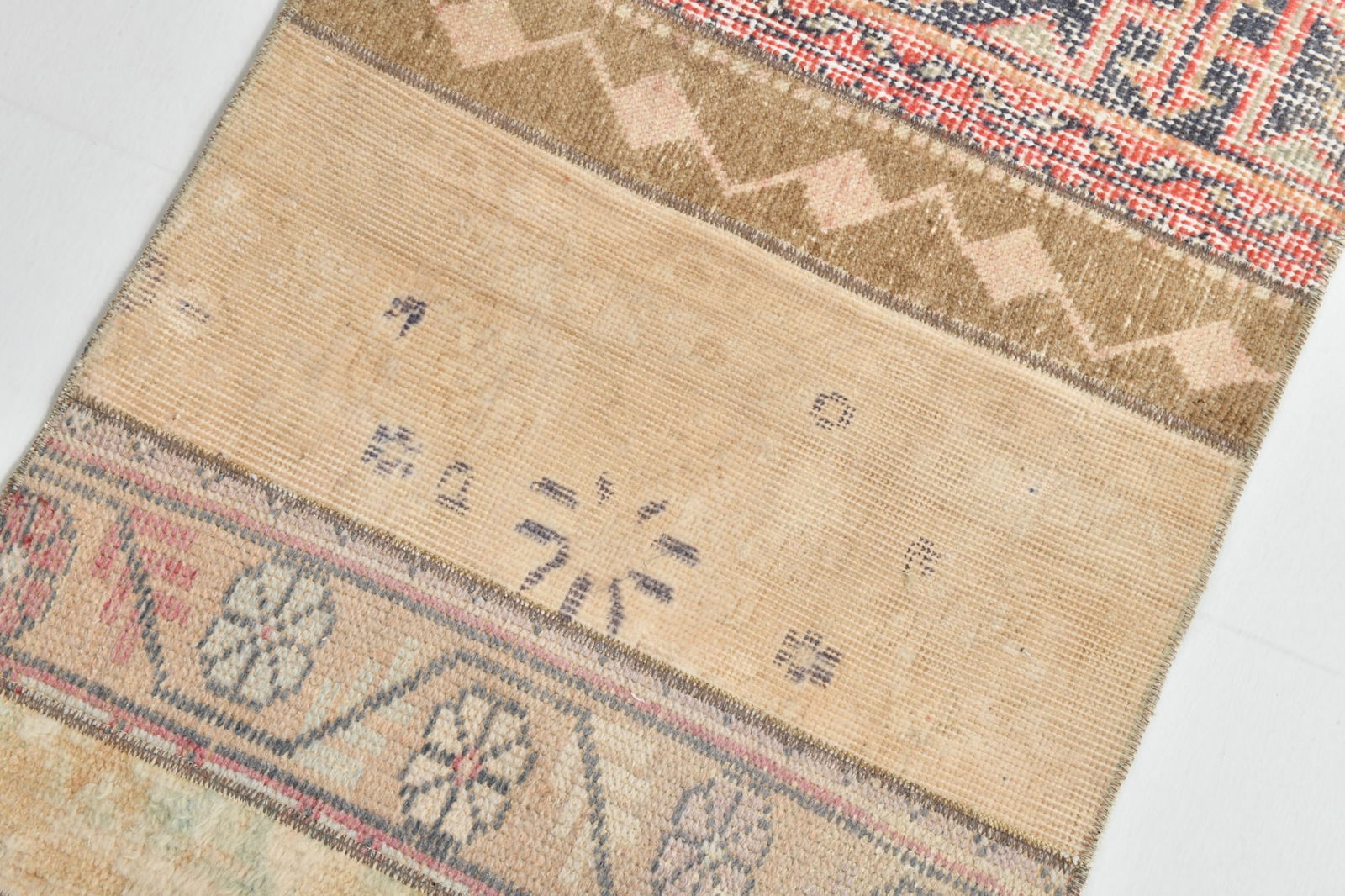 2'1'' x 4'10'' Turkish Flatweave Kilim Rug - 22598 - 9