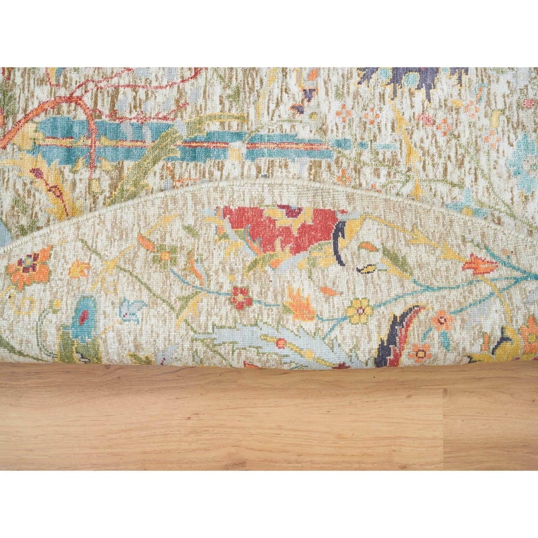 Tan Hand Knotted Sickle Leaf Design Silk & Textured Wool Round Rug - 3