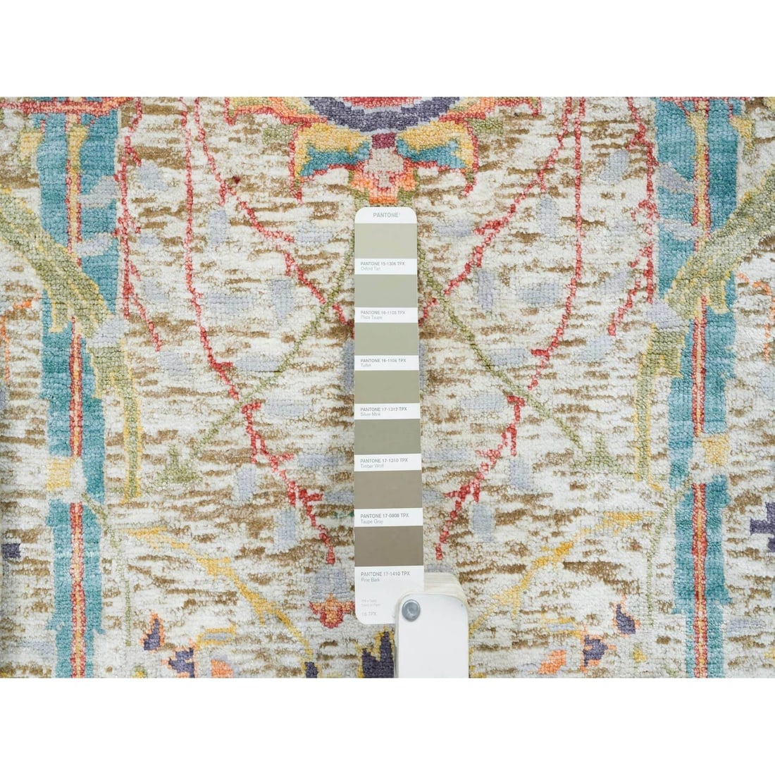 Tan Hand Knotted Sickle Leaf Design Silk & Textured Wool Round Rug - 4