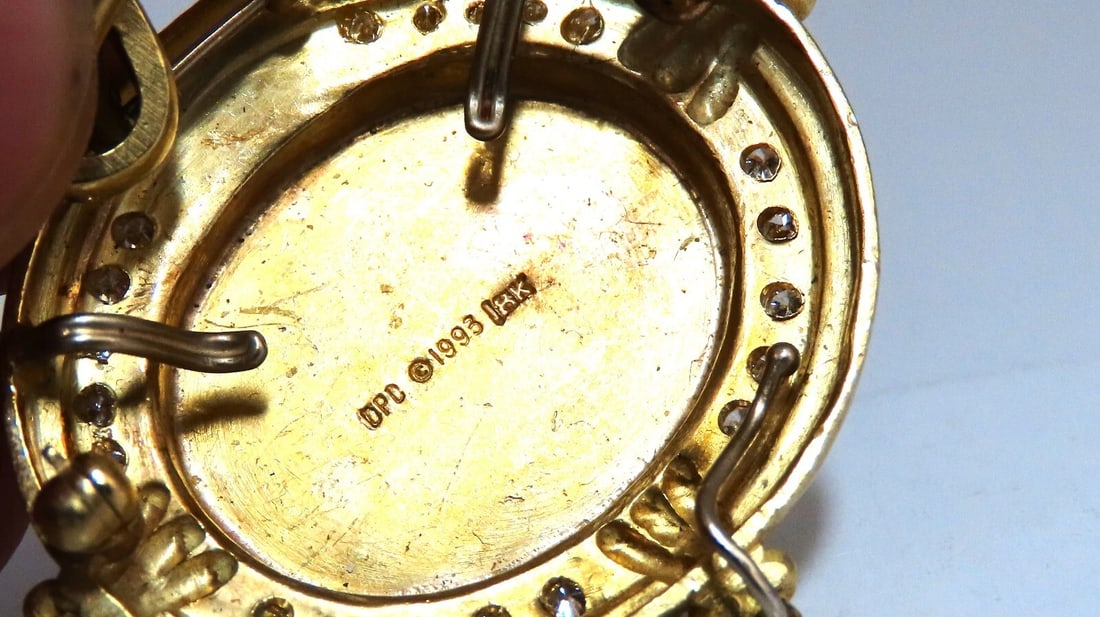 Zodiac Vintage Medallion Natural .60ct Diamonds Pendant Pin 18kt** - 5