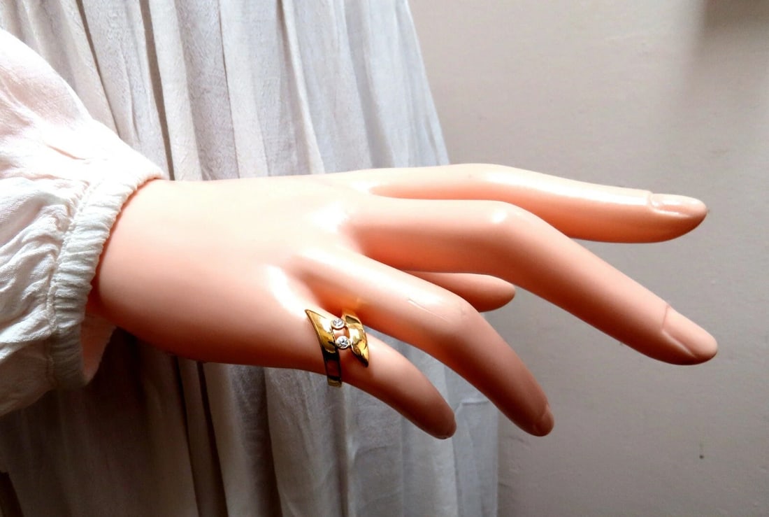 .15ct. Diamonds Cross Over Ring 14Kt Gold - 5