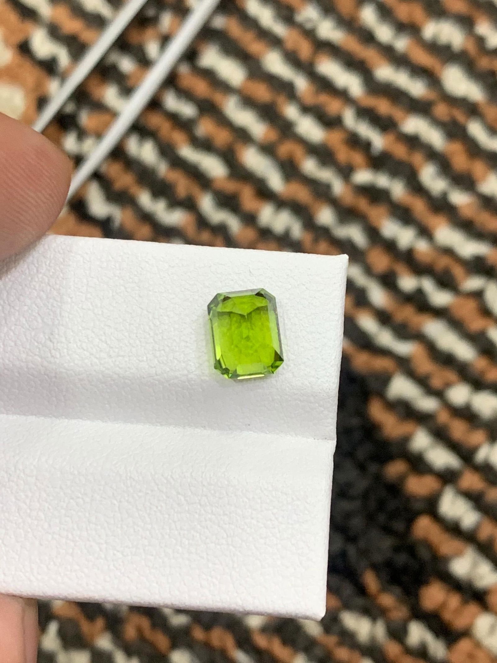Emerald Cut Peridot Gemstone: Natural Green Loose Stone, 2.70 Carat - 9