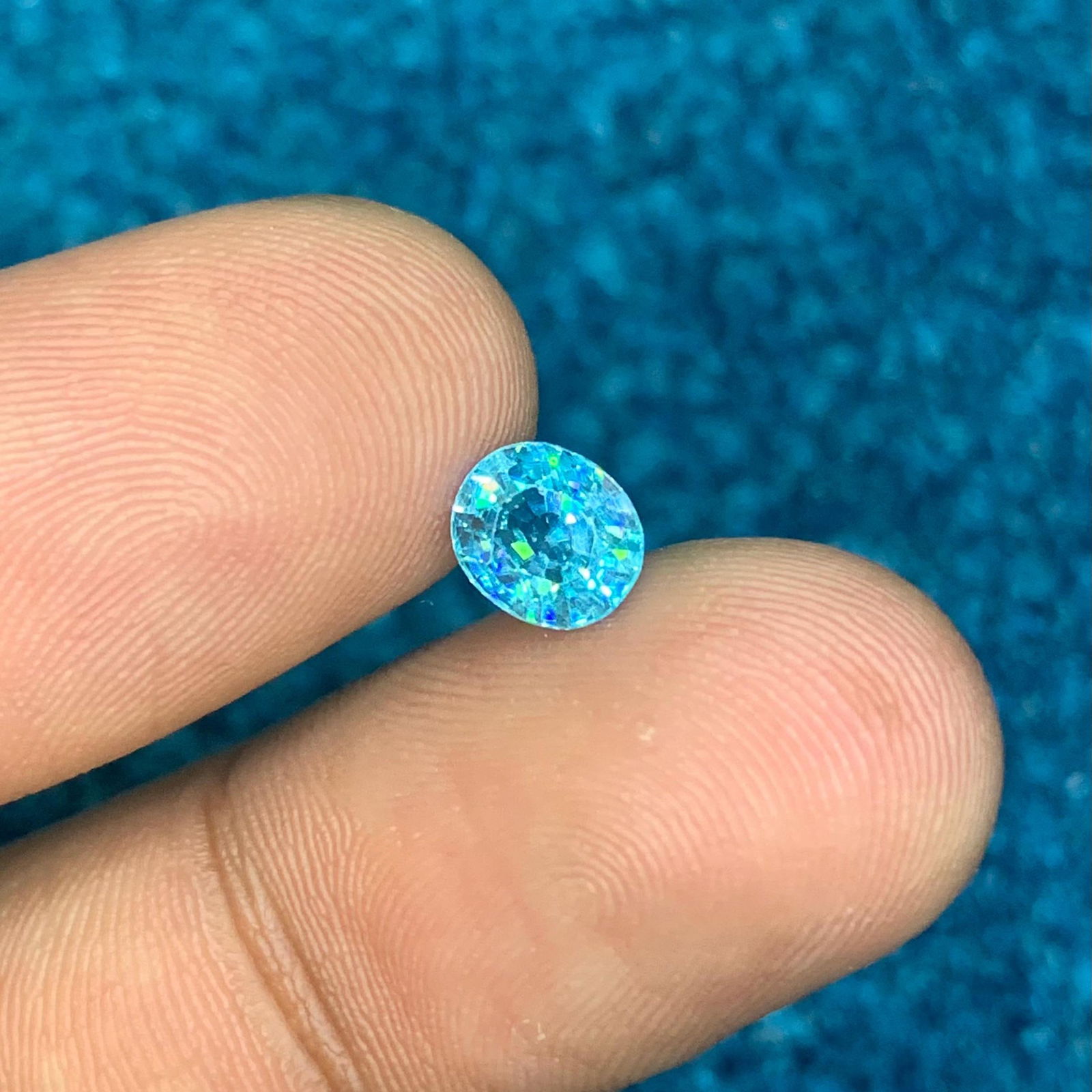 Neon Blue Zircon Gemstone: 1.57 Ct Oval Cut Zircon - 7