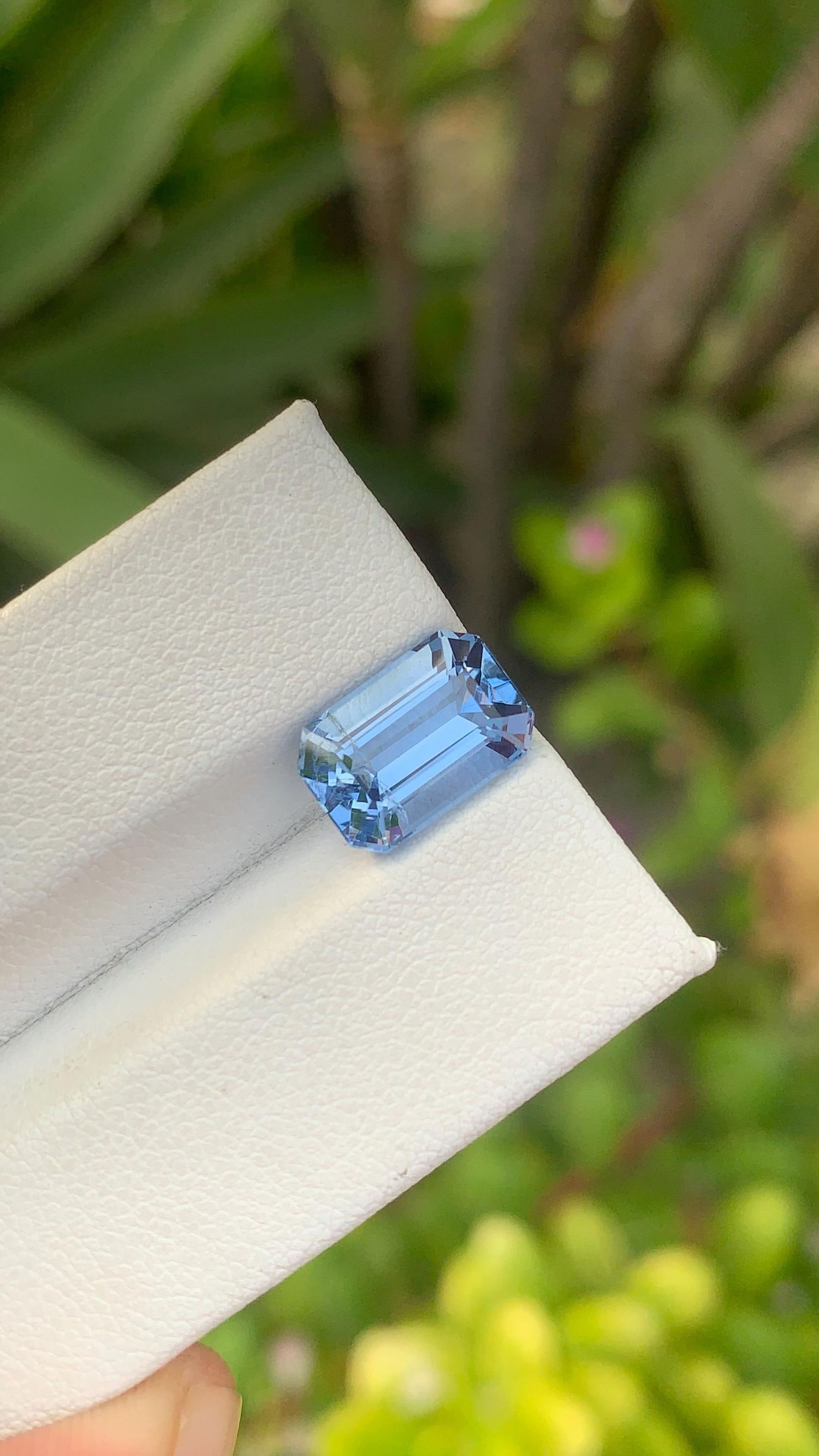 Sky Blue Aquamarine Gemstone: Emerald Cut Ring Stone, 3.70 ct - 7