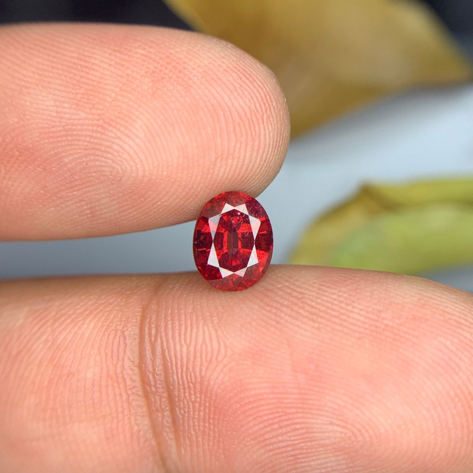 Vivid Red Spessartine Garnet Gemstone: Oval Cut, 1.95 Carat - 2