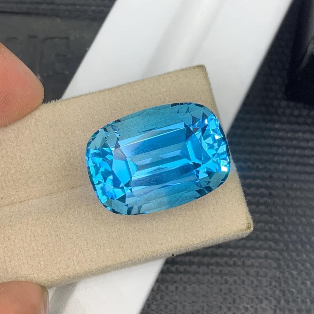 Swiss Blue Topaz Gemstone Necklace Size Facted Cushion Cut November Birthstone - 49.17 Carat - 4