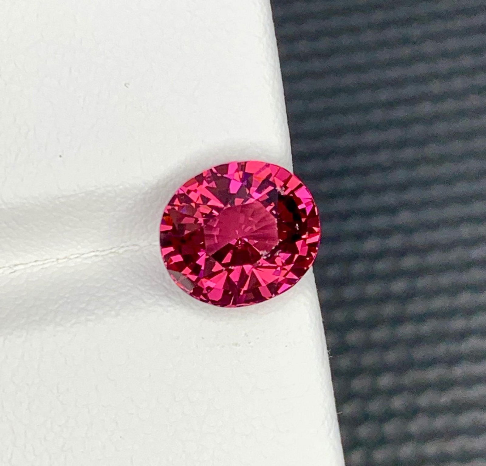 Purplish Pink Natural Garnet Oval Shape Gemstone For Ring From Tanzania - 4.140 Carat - 2