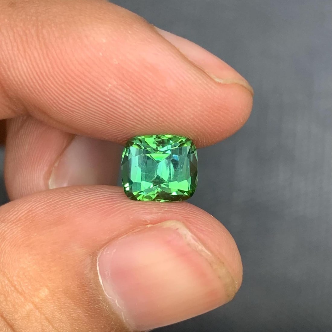 Mint Green Tourmaline Gemstone: 2.475 Carat Cushion Cut, Afghanistan Origin - 4