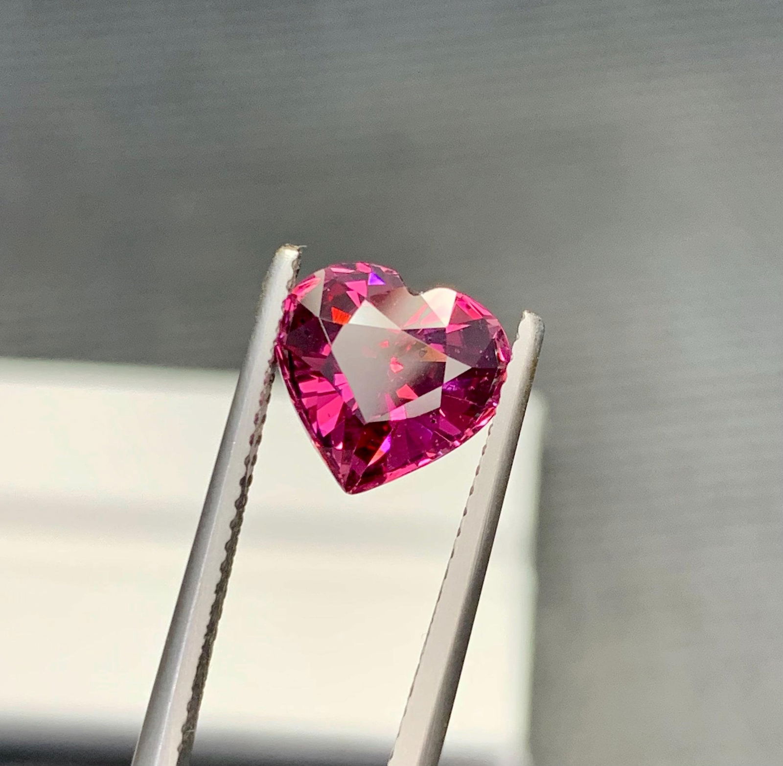 Purplish Pink Natural Garnet Heart Shape Gemstone For Necklace From Tanzania - 3.70 Carat - 3