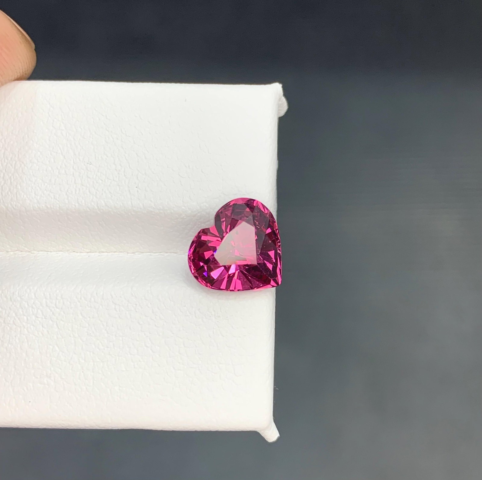 Purplish Pink Natural Garnet Heart Shape Gemstone For Necklace From Tanzania - 3.70 Carat - 9