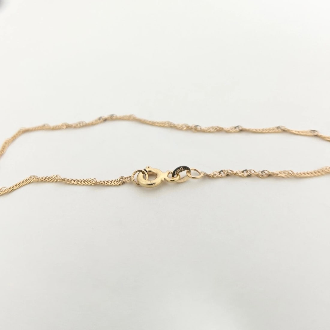 Thin Twisted Singapore Chain Bracelet 14K Yellow Gold, 7.5 Inches, .78 Grams - 6