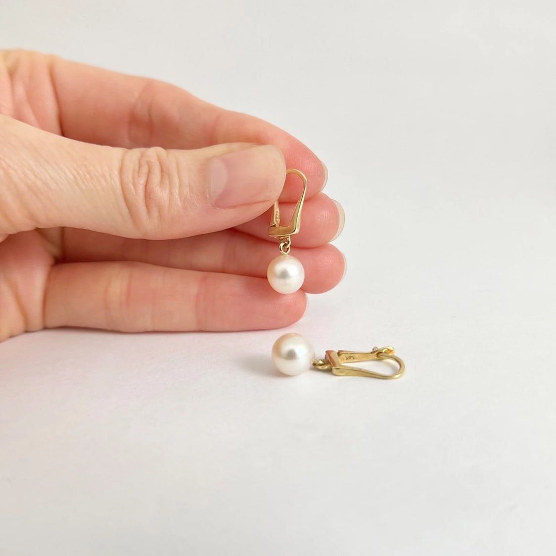 White Pearl Dangle Drop Earrings 14K Yellow Gold, 2.42 Grams - 3