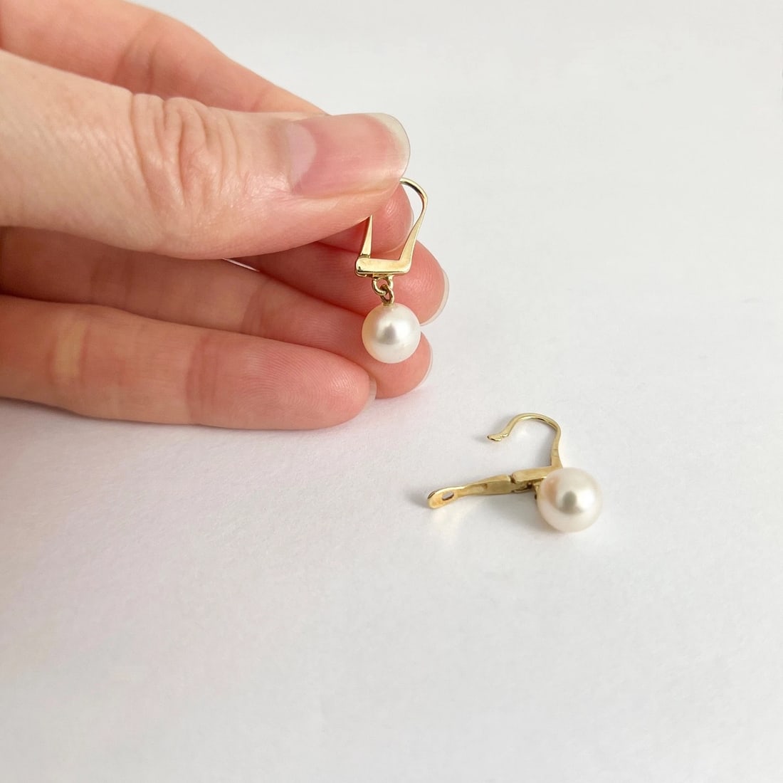 White Pearl Dangle Drop Earrings 14K Yellow Gold, 2.42 Grams - 4