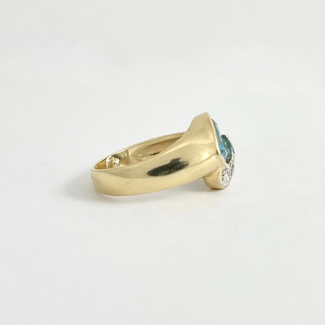 Heart Blue Topaz Diamond Statement Ring 18K Yellow Gold, 5.52 Grams - 5