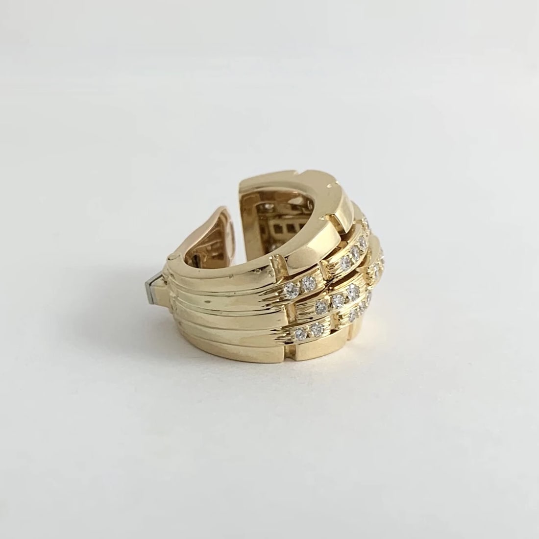 Cartier 5-Row Maillon Panthere One Single Diamond Hoop Earring 18K Yellow Gold - 6