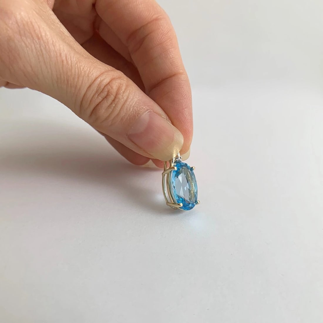 Oval Swiss Blue Topaz Diamond Gemstone Necklace Pendant 14K Yellow Gold, 2.90 Gr - 2